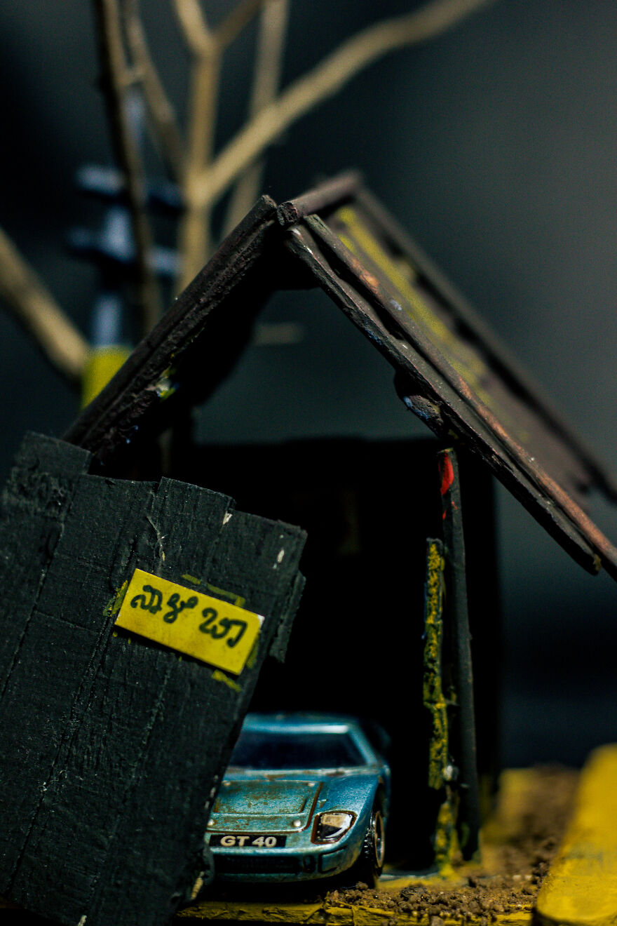 I Built An Abandoned Garage Diorama For My Matchbox Scale Model