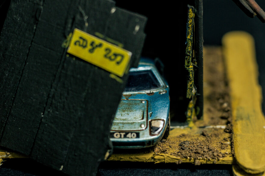 I Built An Abandoned Garage Diorama For My Matchbox Scale Model