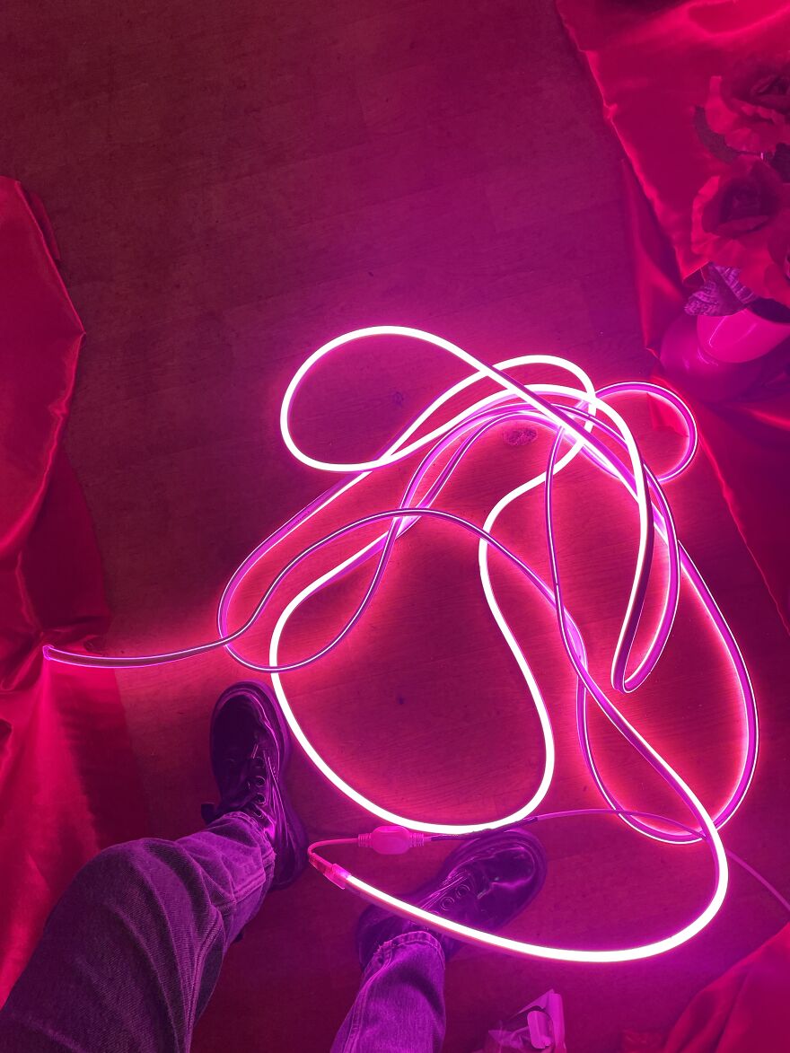 I've Packed My Jewelry Into Roses And Sold Them In The Soviet Flower Market (14 Pics) I've Packed My Jewelry Into Roses And Sold Them In The Soviet Flower Market (14 Pics)