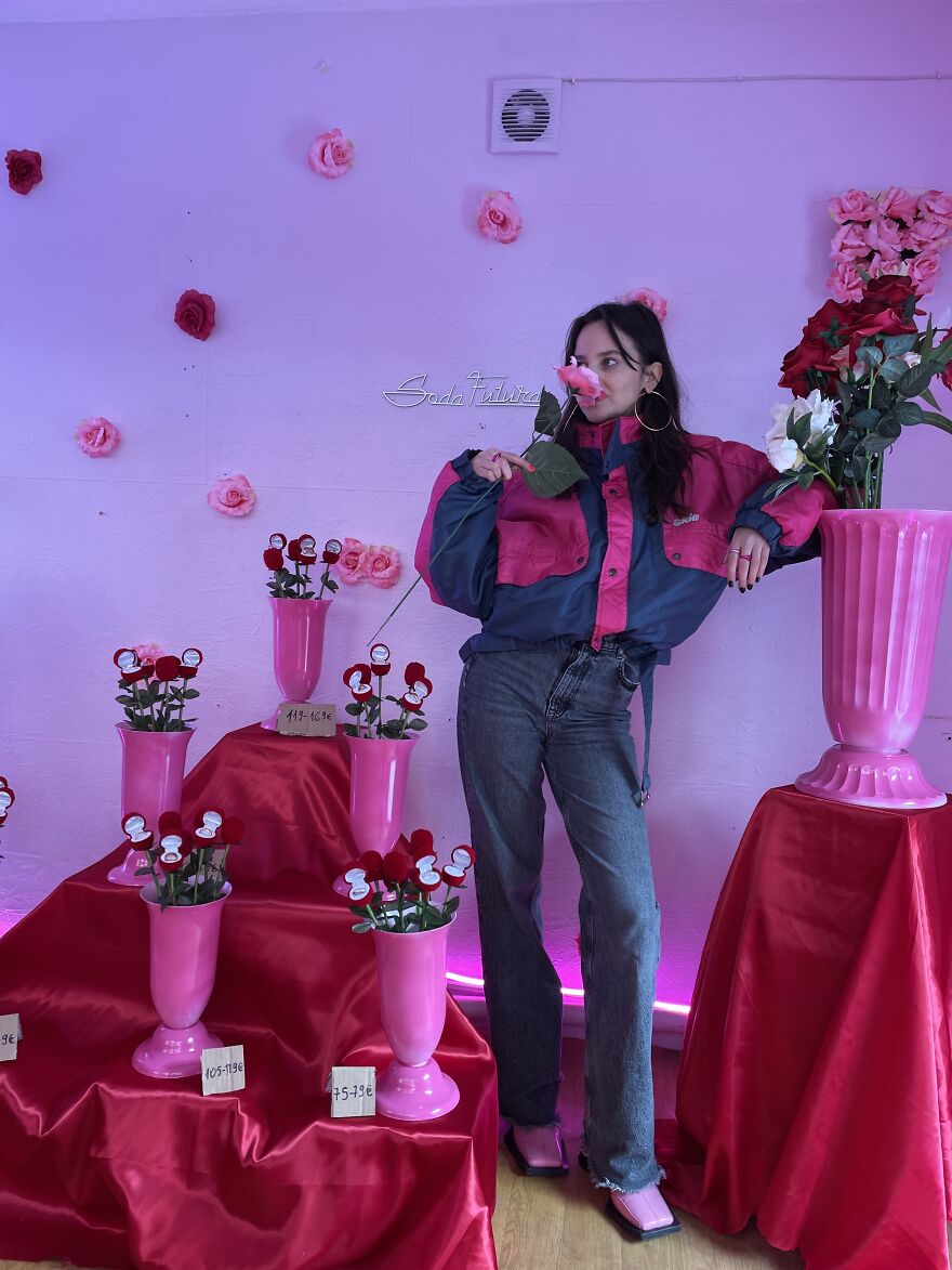 I've Packed My Jewelry Into Roses And Sold Them In The Soviet Flower Market (14 Pics) I've Packed My Jewelry Into Roses And Sold Them In The Soviet Flower Market (14 Pics)