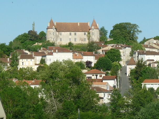 Montmoreau_castle8-620373d480999.jpg