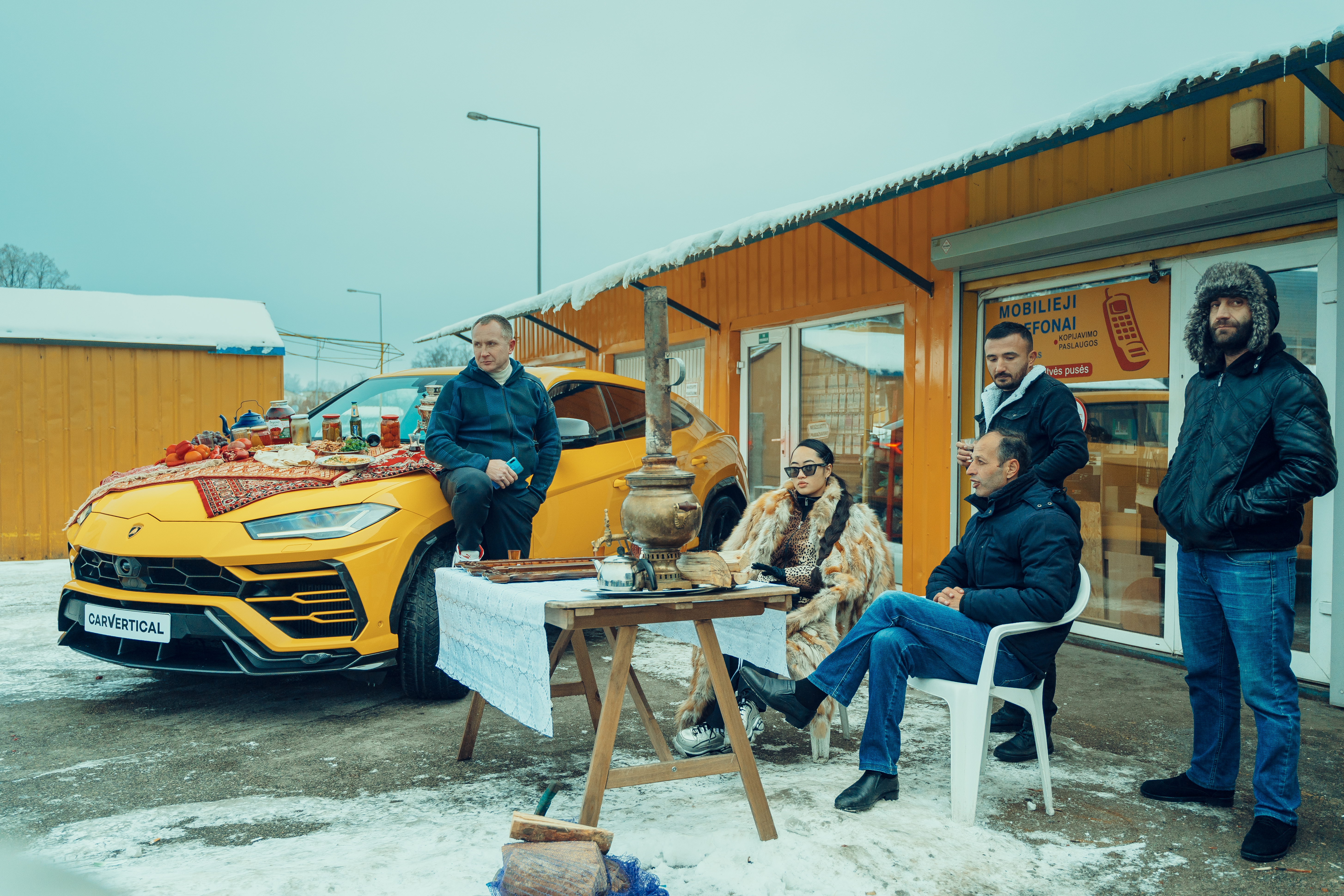 Only In Eastern Europe: The Picnic At -20 Degrees