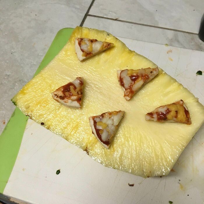 Pizza Pineapple