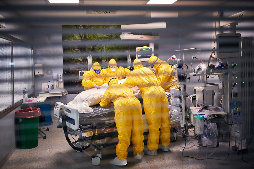 The ICU In Times Of Pandemic. 2nd Place, Science