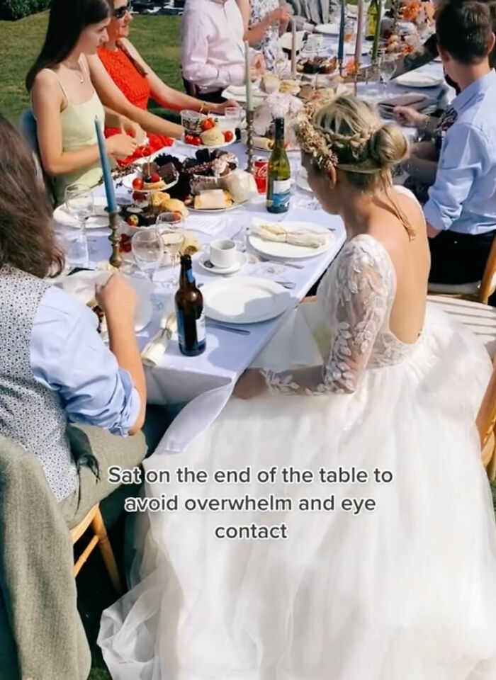 Neurodivergent Couple Throws A Sensory-Friendly Wedding So Cute And Relaxed, It Made People Wonder If That Shouldn't Be The Norm Neurodivergent Couple Throws A Sensory-Friendly Wedding So Cute And Relaxed, It Made People Wonder If That Shouldn't Be The Norm