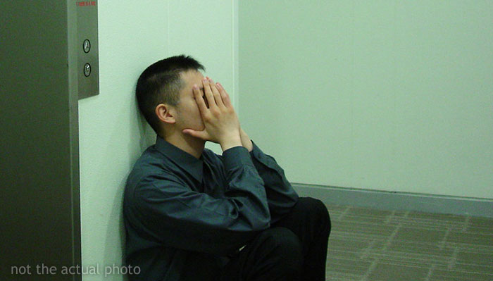 Woman Is Fed Up With Her Brother Living With Her For Free And Kicks Him Out, Gets Scolded By Her Aunt So She Drops Him Off At Her House