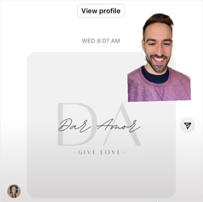 Guy Shows Pathetic Logo He Received After Paying This Designer $250, Internet Responds By Creating Him A New One For Free Guy Shows Pathetic Logo He Received After Paying This Designer $250, Internet Responds By Creating Him A New One For Free