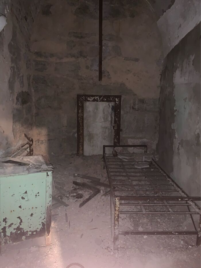 I Visited The Eastern State Penitentiary And Took Some Pictures