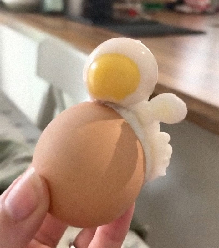 This Boiled Egg That Came Out Looking Like An Astronaut Waving Their Arm