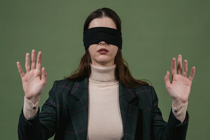 Husband Asks Wife To Sign Papers While Blindfolded, She Gets