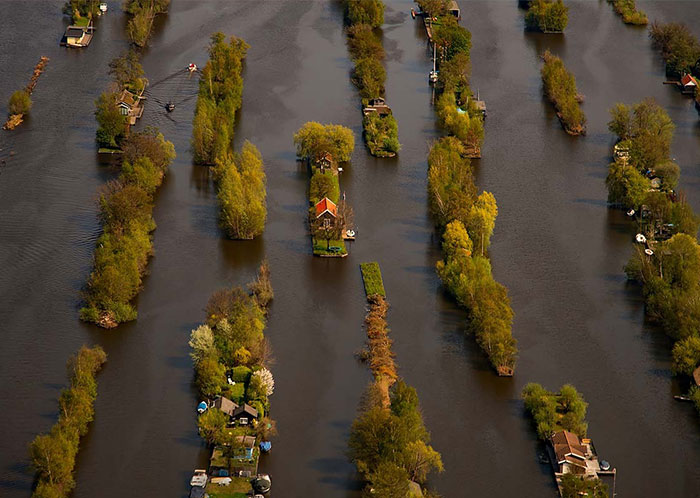 Infrastructures From Above: 17 Photographs From The Series “The Systems That Shape Us” By Aya Okawa