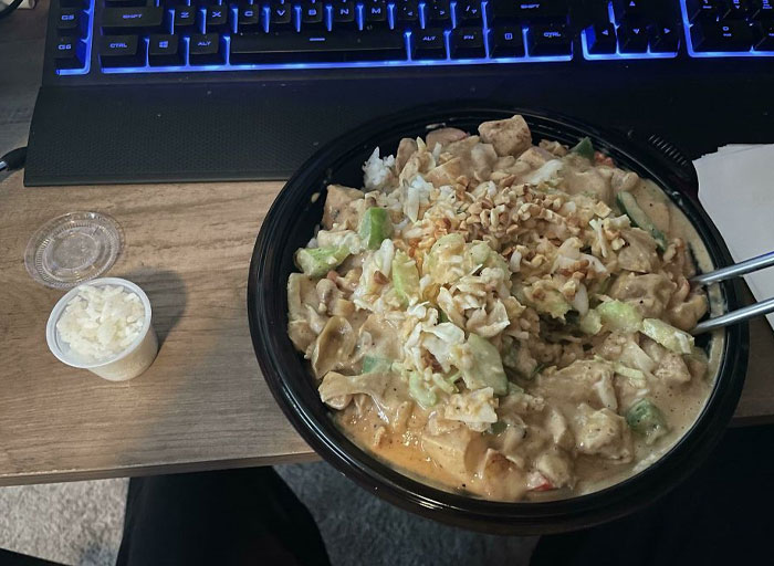 I Asked For Extra Rice And This Is What I Got (Dinner For Size Comparison)