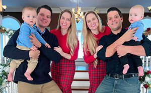 Twins Marry Twins And Have Nearly Identical Children A Month Apart