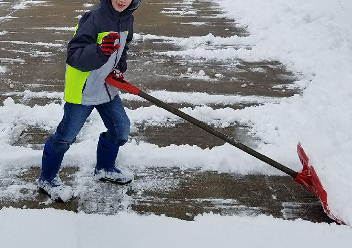 “Am I Wrong For Not Paying The Kids That Shoveled My Driveway?”