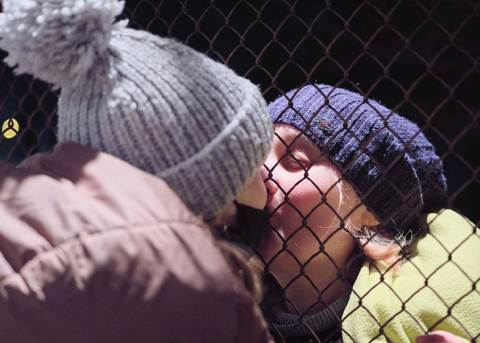 Polish Parents Leave Baby Strollers For Arriving Ukrainian Refugees As An Act Of Solidarity Polish Parents Leave Baby Strollers For Arriving Ukrainian Refugees As An Act Of Solidarity