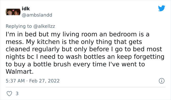 Mom Asked Parents To Post Honest And Unstaged Pictures Of Their Rooms, 33 People Deliver Mom Asked Parents To Post Honest And Unstaged Pictures Of Their Rooms, 33 People Deliver
