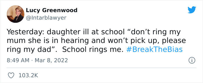 Mansplainer Too Smug For His Own Good “Lays Down” Phone Usage Etiquette In Court To Woman Who Turns Out To Be A Judge Mansplainer Too Smug For His Own Good “Lays Down” Phone Usage Etiquette In Court To Woman Who Turns Out To Be A Judge
