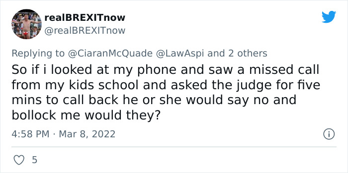 Mansplainer Too Smug For His Own Good “Lays Down” Phone Usage Etiquette In Court To Woman Who Turns Out To Be A Judge Mansplainer Too Smug For His Own Good “Lays Down” Phone Usage Etiquette In Court To Woman Who Turns Out To Be A Judge