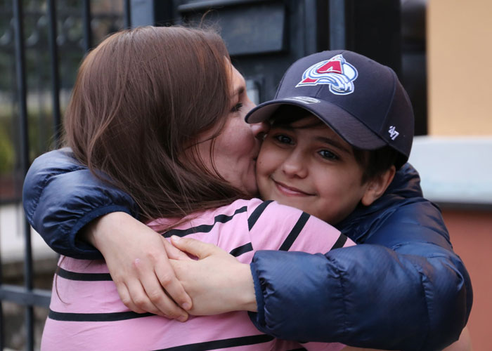 11-Year-Old Boy Who Traveled 600 Miles From Ukraine To Slovakia With Only A Phone Number On His Hand Reunites With His Mother 11-Year-Old Boy Who Traveled 600 Miles From Ukraine To Slovakia With Only A Phone Number On His Hand Reunites With His Mother