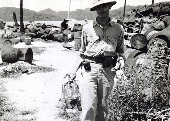 Mini Figurines Of Zelenskyy And Molotov Cocktails Raise $160K For Ukraine Relief Mini Figurines Of Zelenskyy And Molotov Cocktails Raise $160K For Ukraine Relief