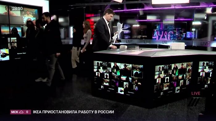 Independent Russian Broadcaster Walks Off Set After Government Passes Law That Imposes A 15-Year Jail Sentence For 