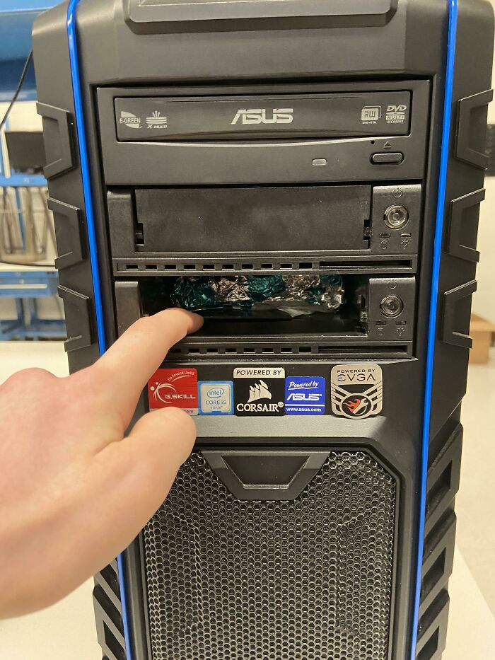Some Kid Stuffed A Cheeseburger Into The Computer At School