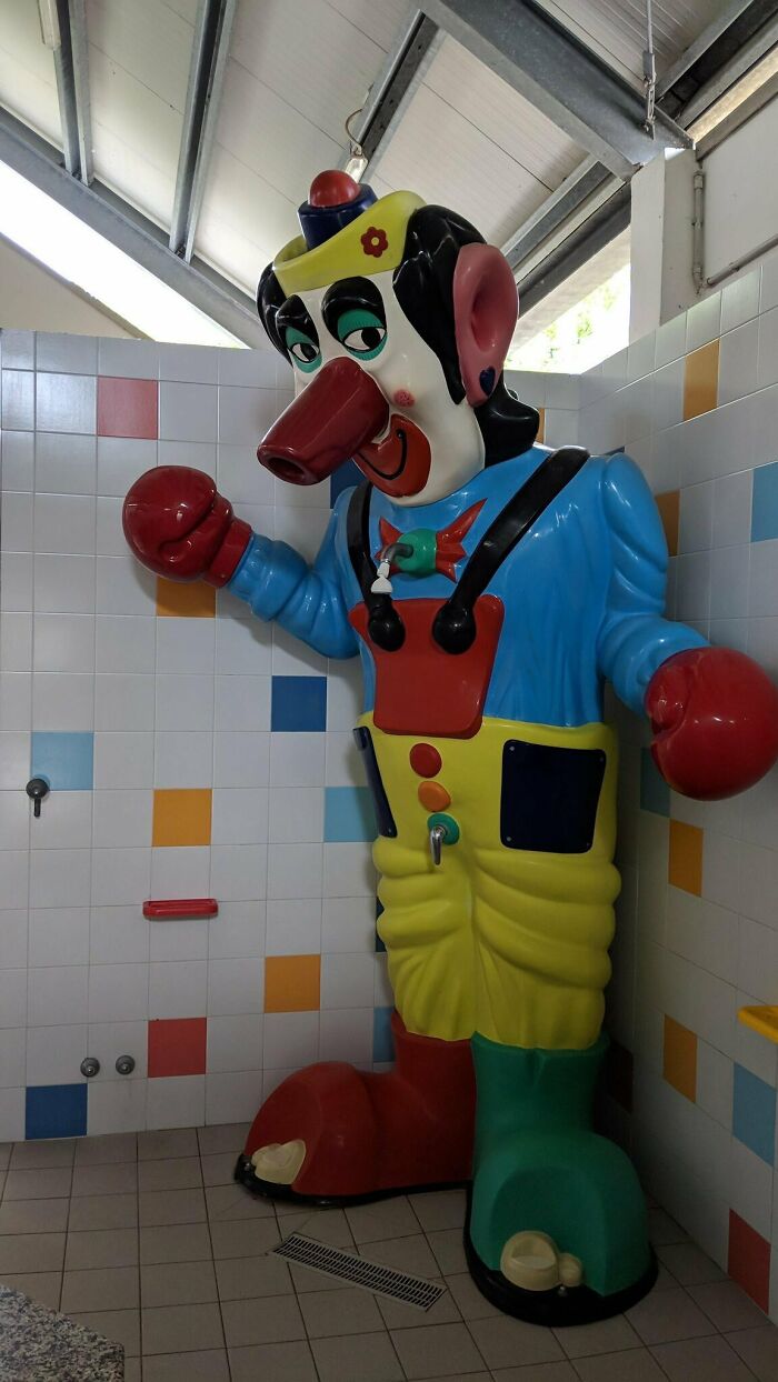 This Clown "Shower" Is An Absolute Nope