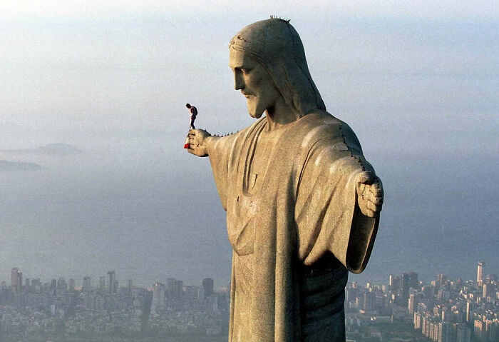 Felix Baumgartner Preparing To Base Jump Off Christ The Redeemer In Rio De Janeiro, Brazil