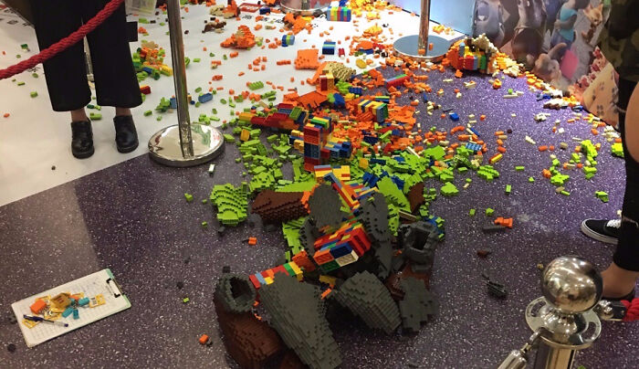 Kid Destroys $15,000 LEGO Sculpture An Hour After New Exhibit Opens