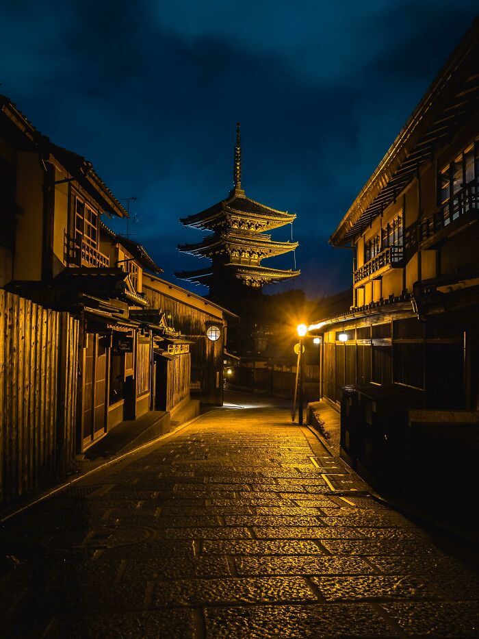 Vagando de noche por Kioto