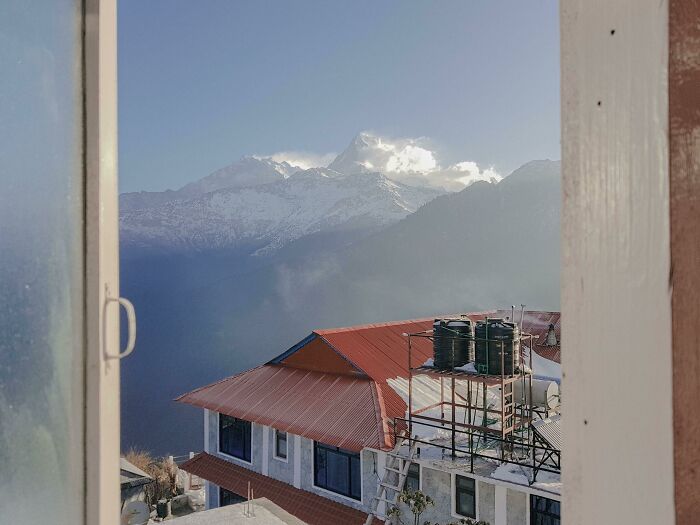 La vista de mi habitación de 2 dólares en Ghorepani, Nepal