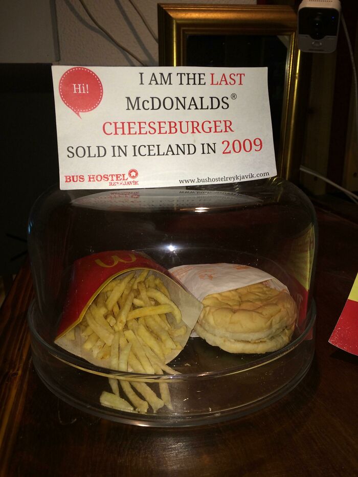 The Last Mcdonalds Cheeseburger Sold In Iceland. Mcdonalds No Longer Exists In The Country
