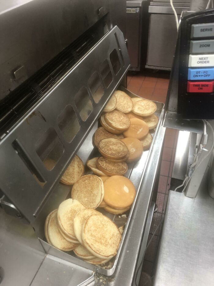 30 Mcchickens....or Not. A Customer Ordered 30 Mcchickens Only To Laugh And Correct It To Nuggets. Meanwhile I Dropped 30 Buns.
