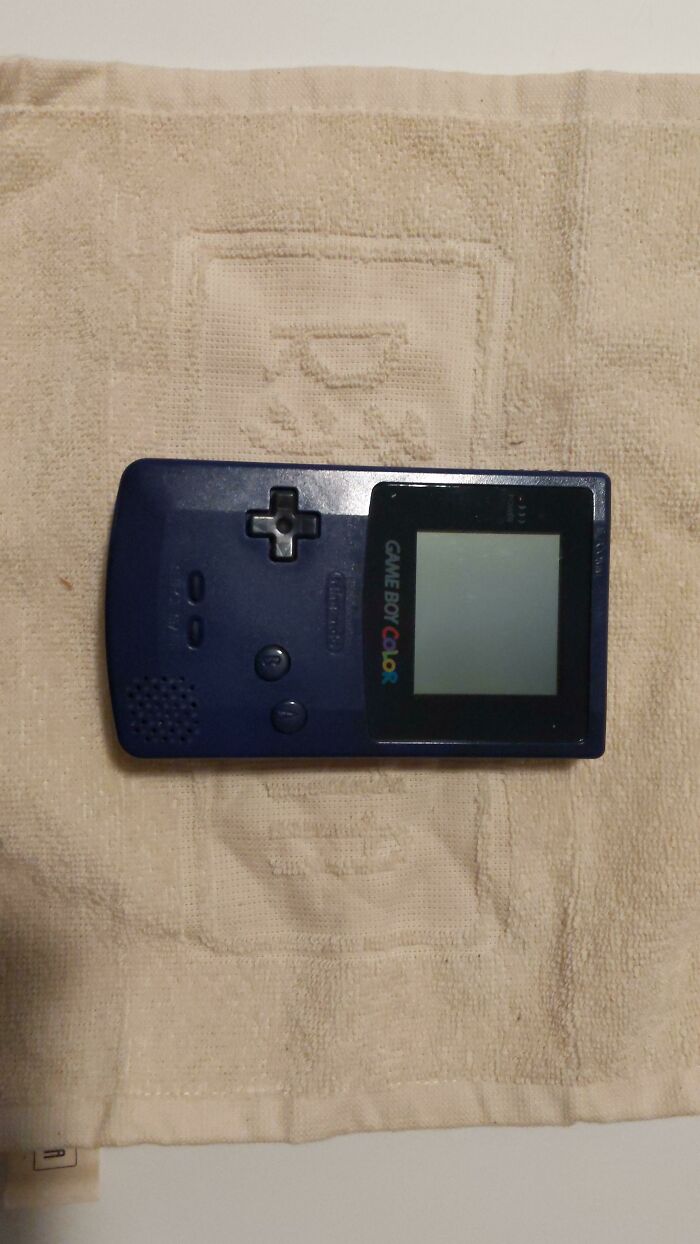 Gameboy Color From 2000, Start And Select Were Not Working But He's Good To Go Again After A Small Cleanup