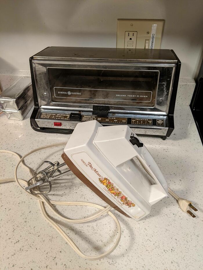 The Ge Deluxe Toast-R- Oven And The Robeson The Mixer. 1960 To 1970 Daily Driver