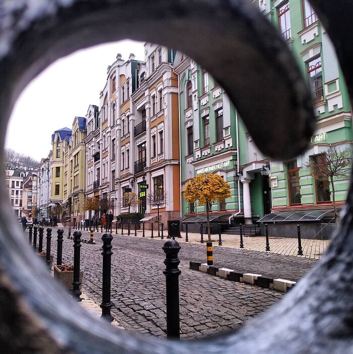 Kyiv. Vozdvyzhenska Street