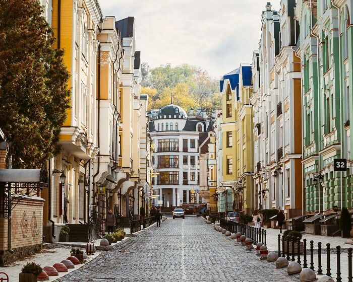 Vozdvyzhenka, Kyiv - A Neighborhood Of ‘Luxury’ 19th Century European Style Apartments That Were Built In The 21st Century 