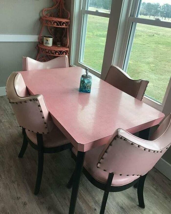 "I Bought This Table And Chairs From A Friend Years Ago. I Sold This Table And Chairs In 2013 (Begrudgingly) When I Moved To California. From Nc. In 2020 We Came Back To The Same Area In Nc And A Last Night The Friend That First Sold Me The Table And Chairs Notified Me Of The Table And Chairs Being For Sale On The Market Place. I Immediately Contacted The Seller And Was Able To Pick It Up This Morning! Welcome Home, Princess!!!"