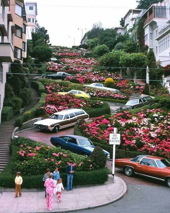 San Francisco's Lombard Street In 1975