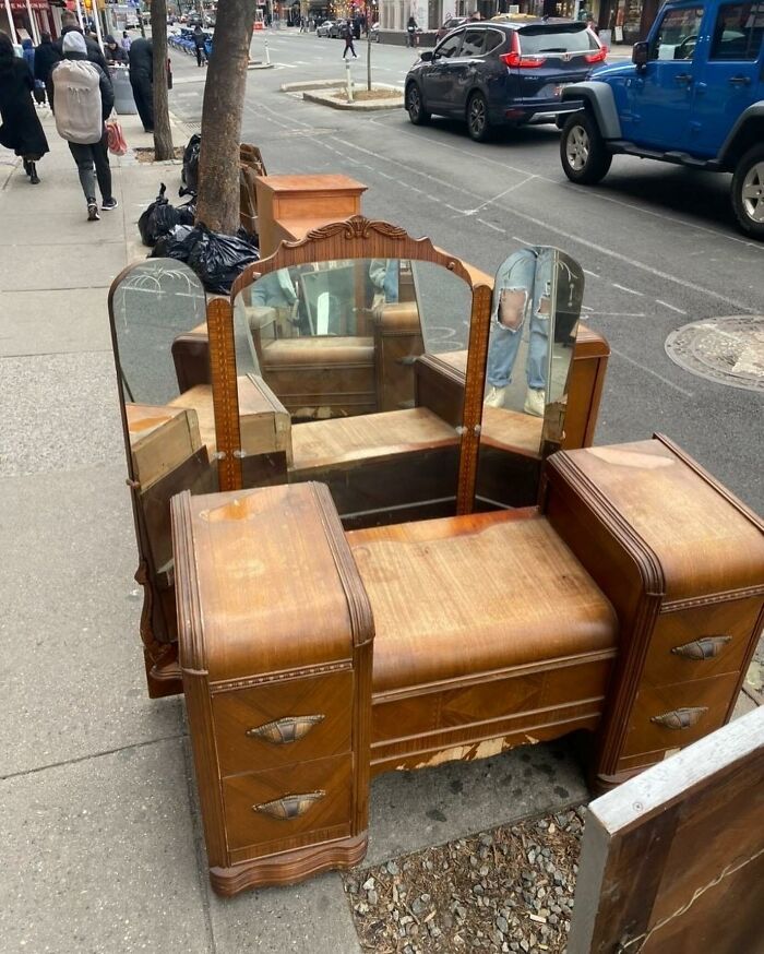 Insane!!! On 9th Ave Between 45th And 46th. That Vanity Mirror Is In Perfect Condition