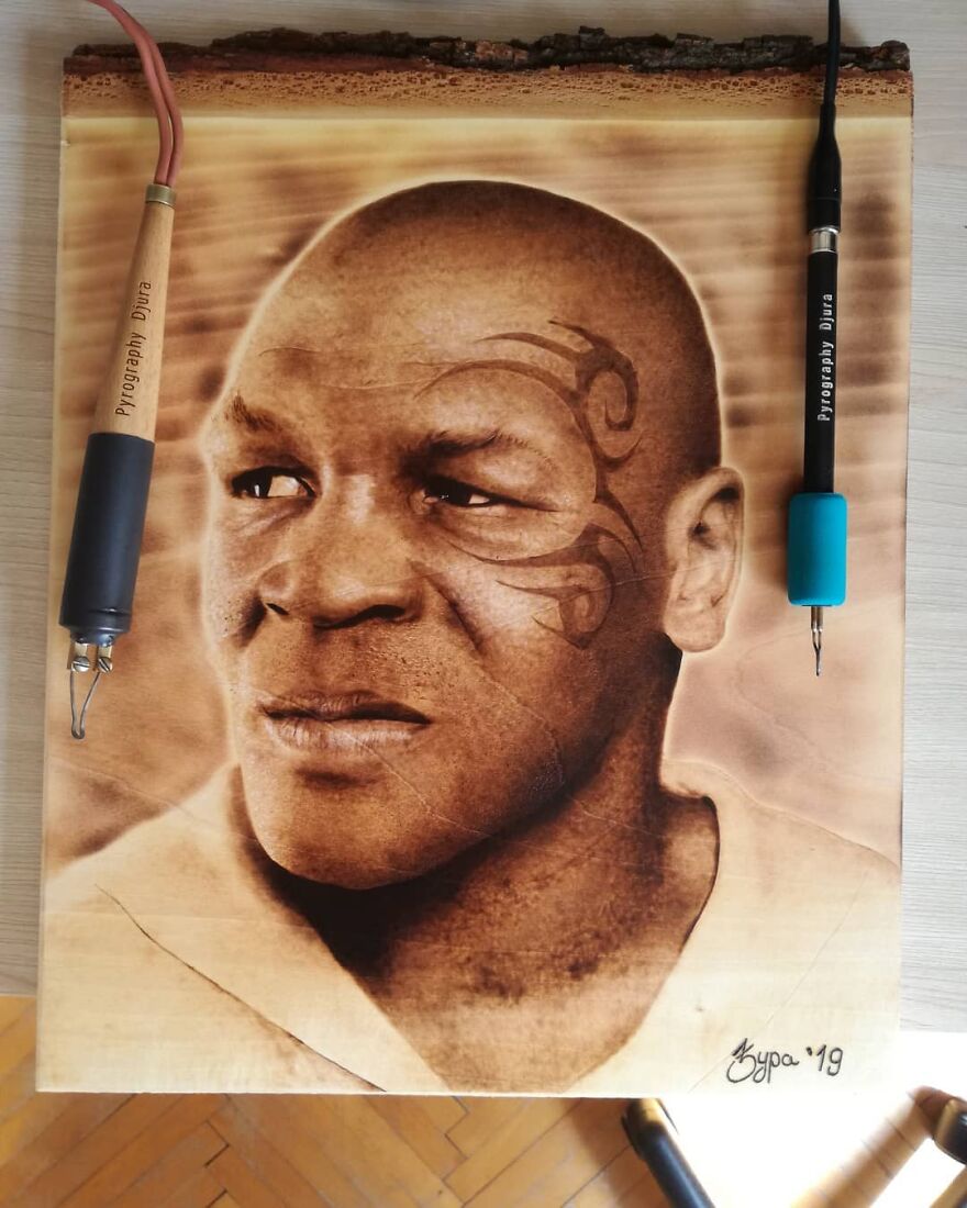 Original Gift Portrait on wood Burnt Portrait Pyrography for Interior paintings burned on wood Celebrity photo Paintings of famous people