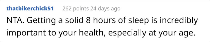 Teenager Asks “AITA For Locking My Door At Night” To Avoid Being Woken Up At 4:30 AM By Their Mom Teenager Asks “AITA For Locking My Door At Night” To Avoid Being Woken Up At 4:30 AM By Their Mom