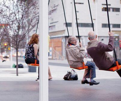 busstopswing-6232aeedc0b5a.jpg