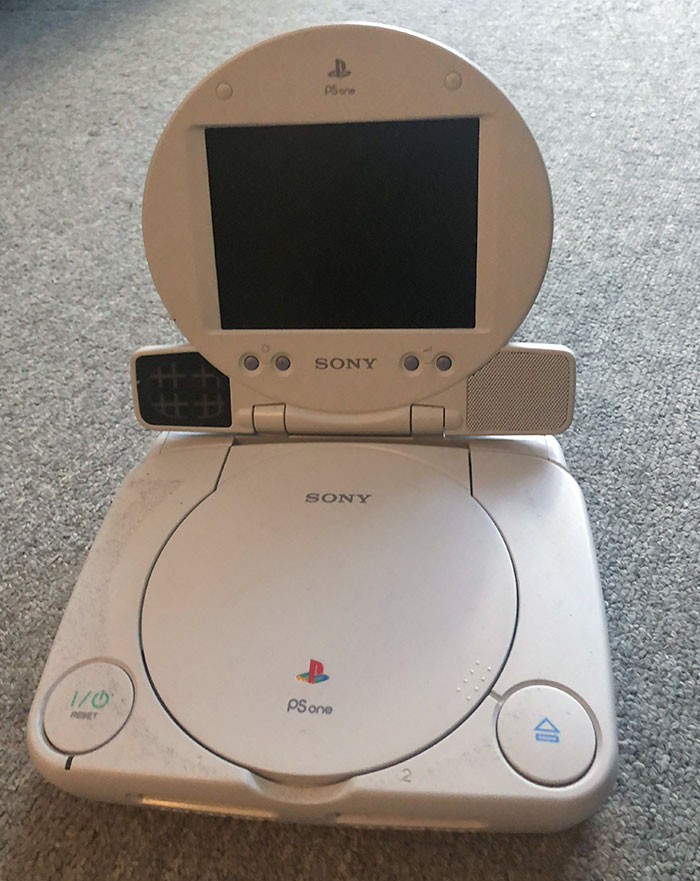 My Buddy’s Ancient PS1 Has A Screen On Top Of It