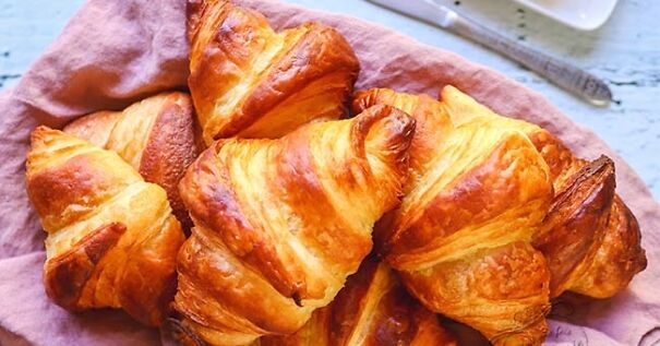 croissants-maison-6234618a5ff8f.jpg