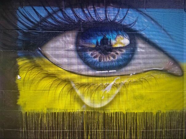 eyes-crying-ukraine-3-6221da1b6c3ee.jpg