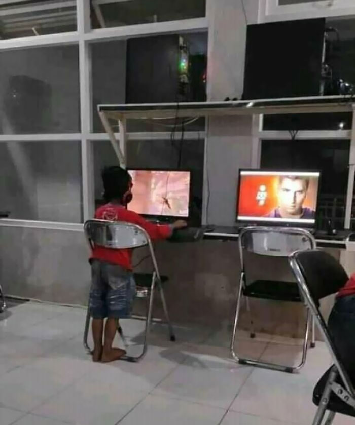 Kid In Internet Café