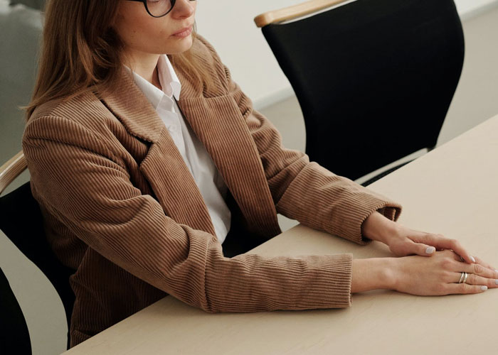 Management Bites Their Tongue When They Realize Employee Knows It's Illegal To Have A Policy Against Discussing Wages Management Bites Their Tongue When They Realize Employee Knows It's Illegal To Have A Policy Against Discussing Wages