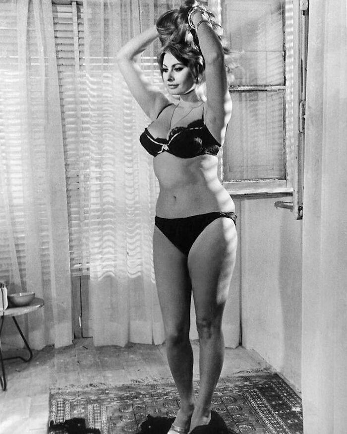 "Prefiero comer pasta y beber vino que ser una talla 0". Sophia Loren, 1965
