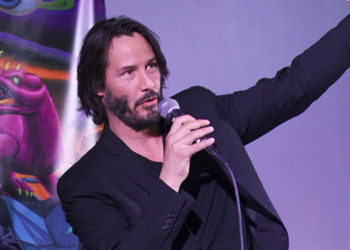 “Give Her A Call, I Want To Talk To Her”: Keanu Reeves Goes Out Of His Way To Make His 80-Year-Old Fan’s Day “Give Her A Call, I Want To Talk To Her”: Keanu Reeves Goes Out Of His Way To Make His 80-Year-Old Fan’s Day